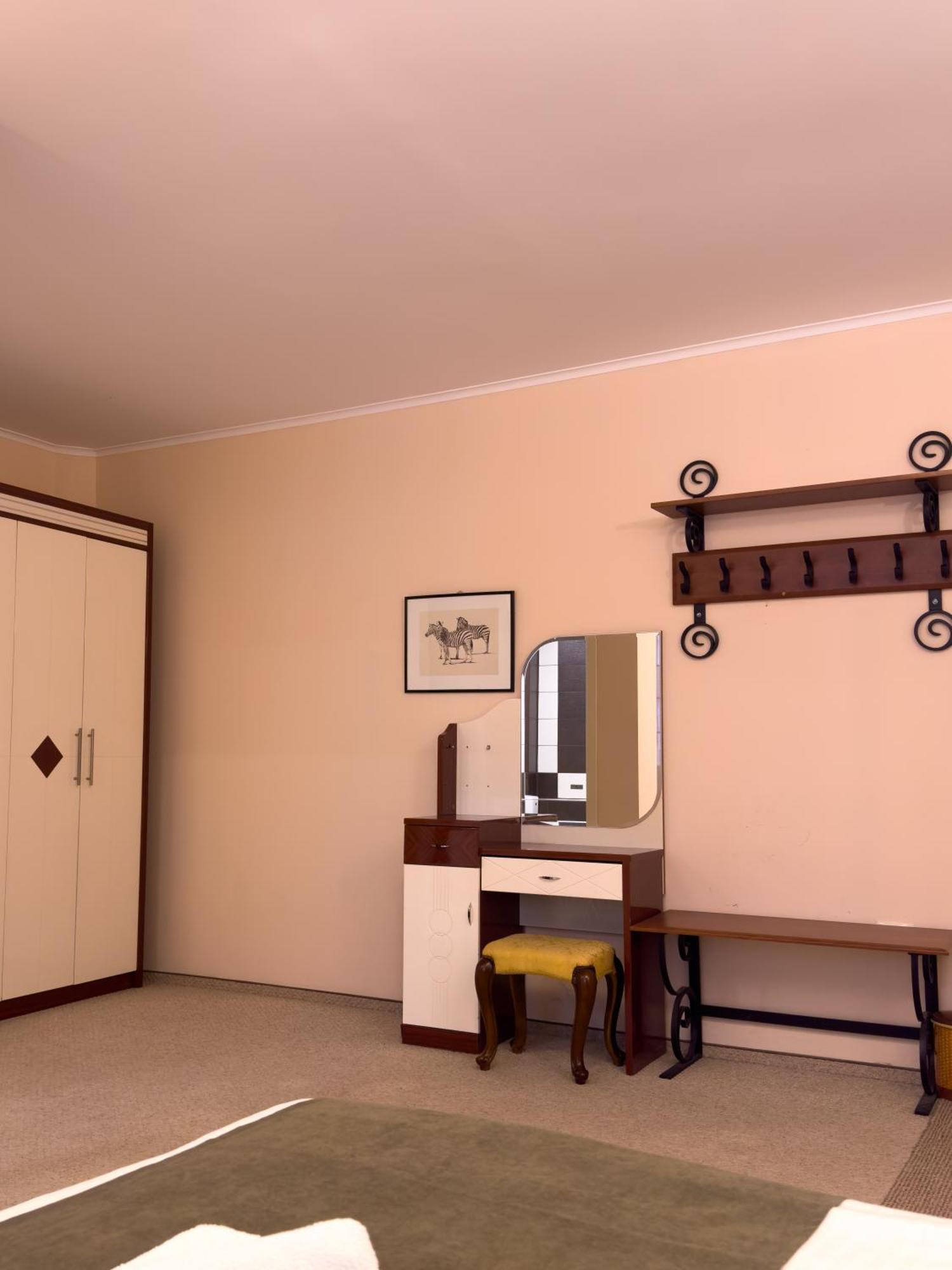 Francesca Residence Бухарест Экстерьер фото